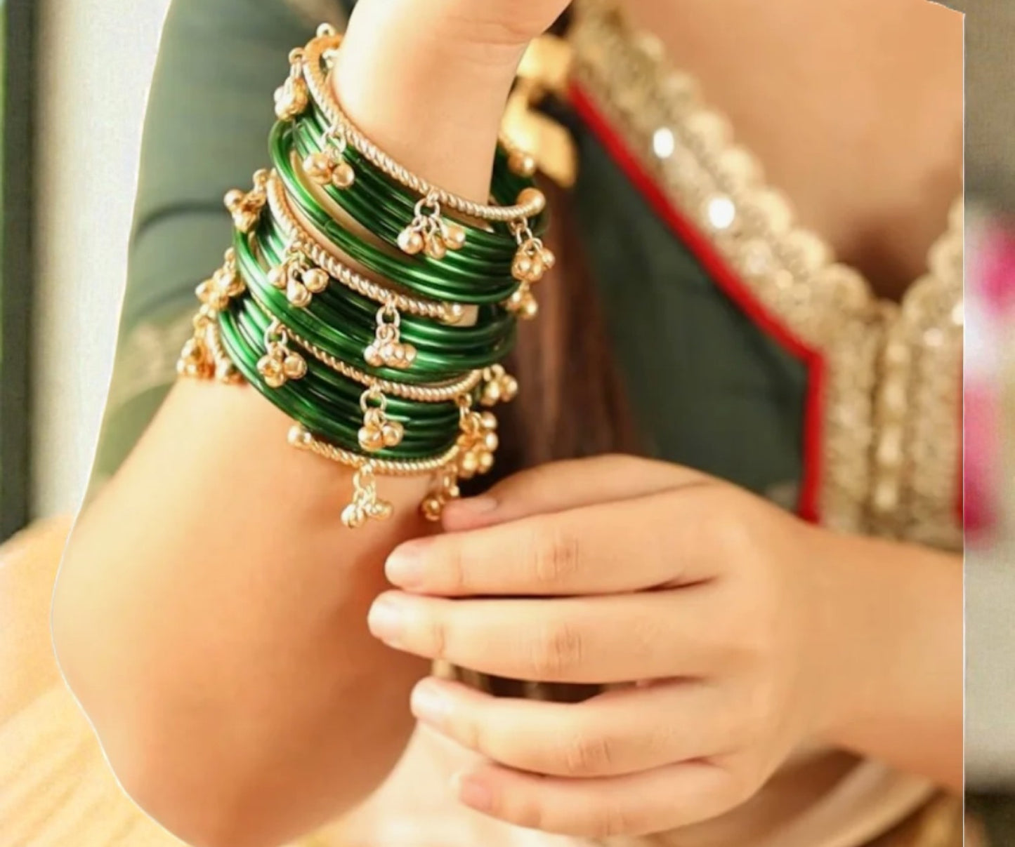 Gungroo green bangles come for 2 hands