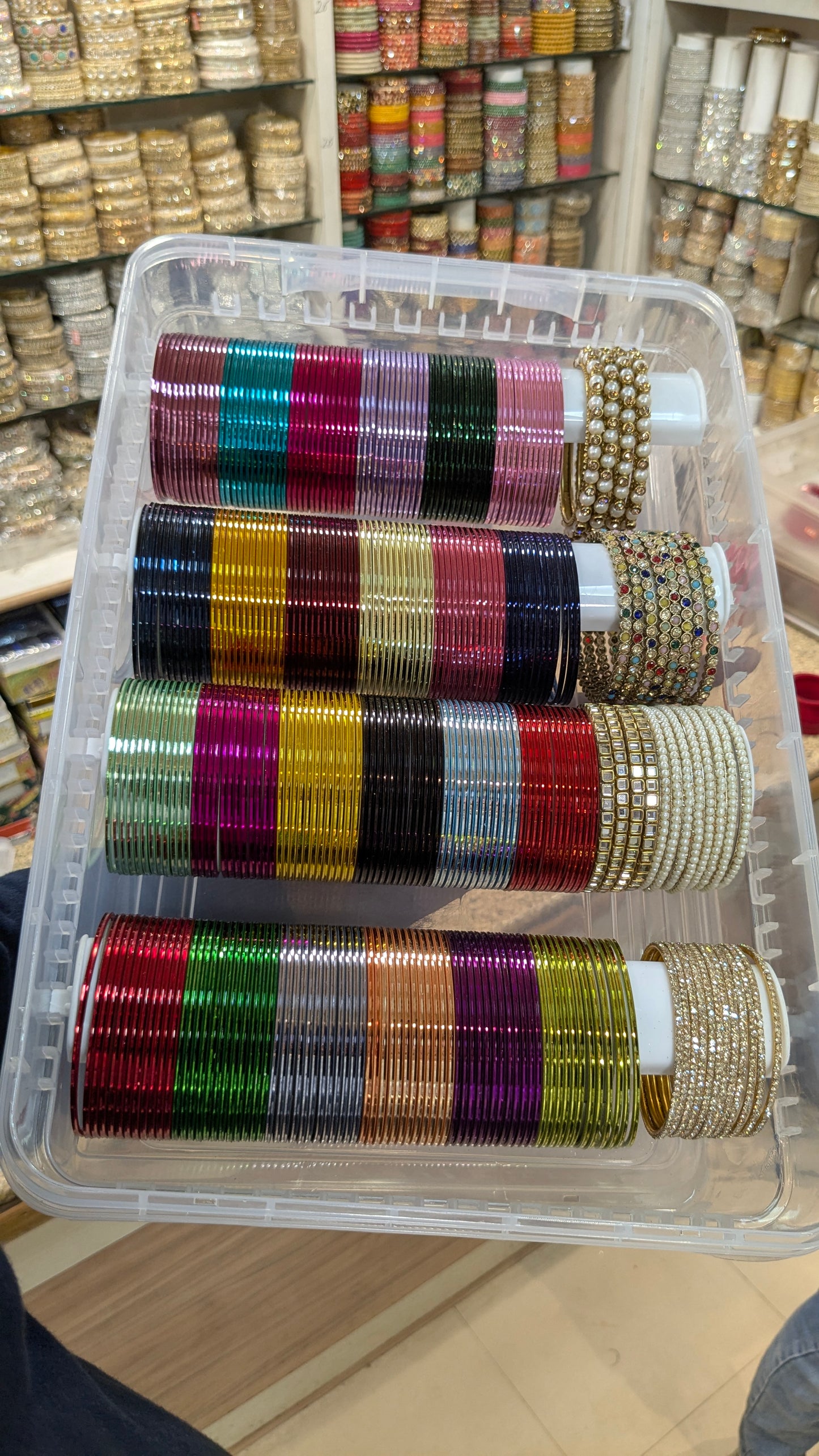 Glossy bangles with siders + organizer