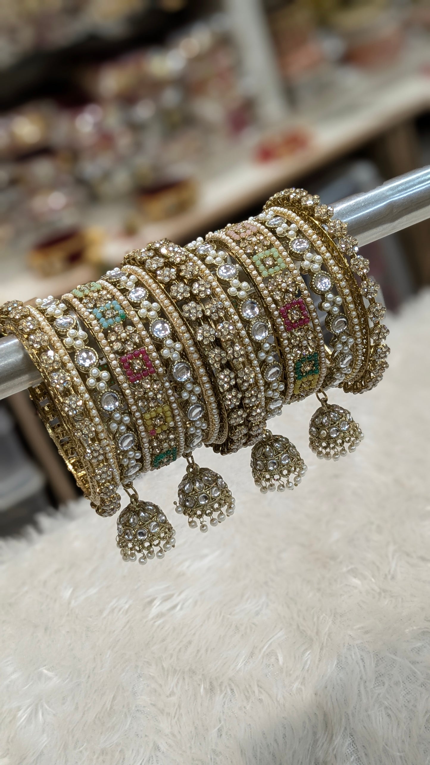 BANGLES SET
