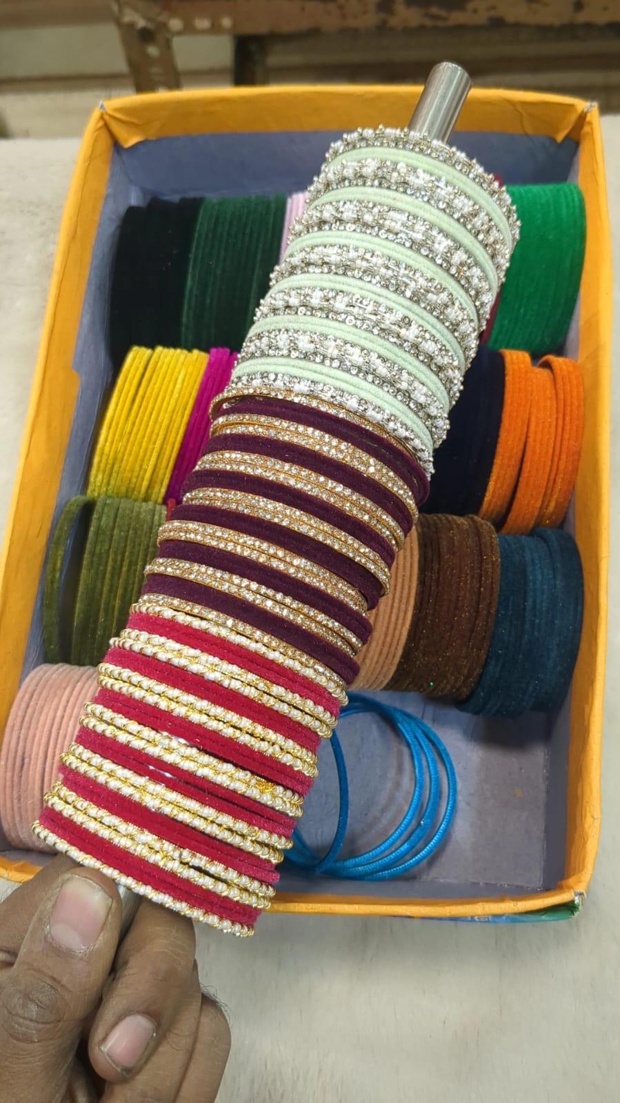 12 *4 siders bangles combo