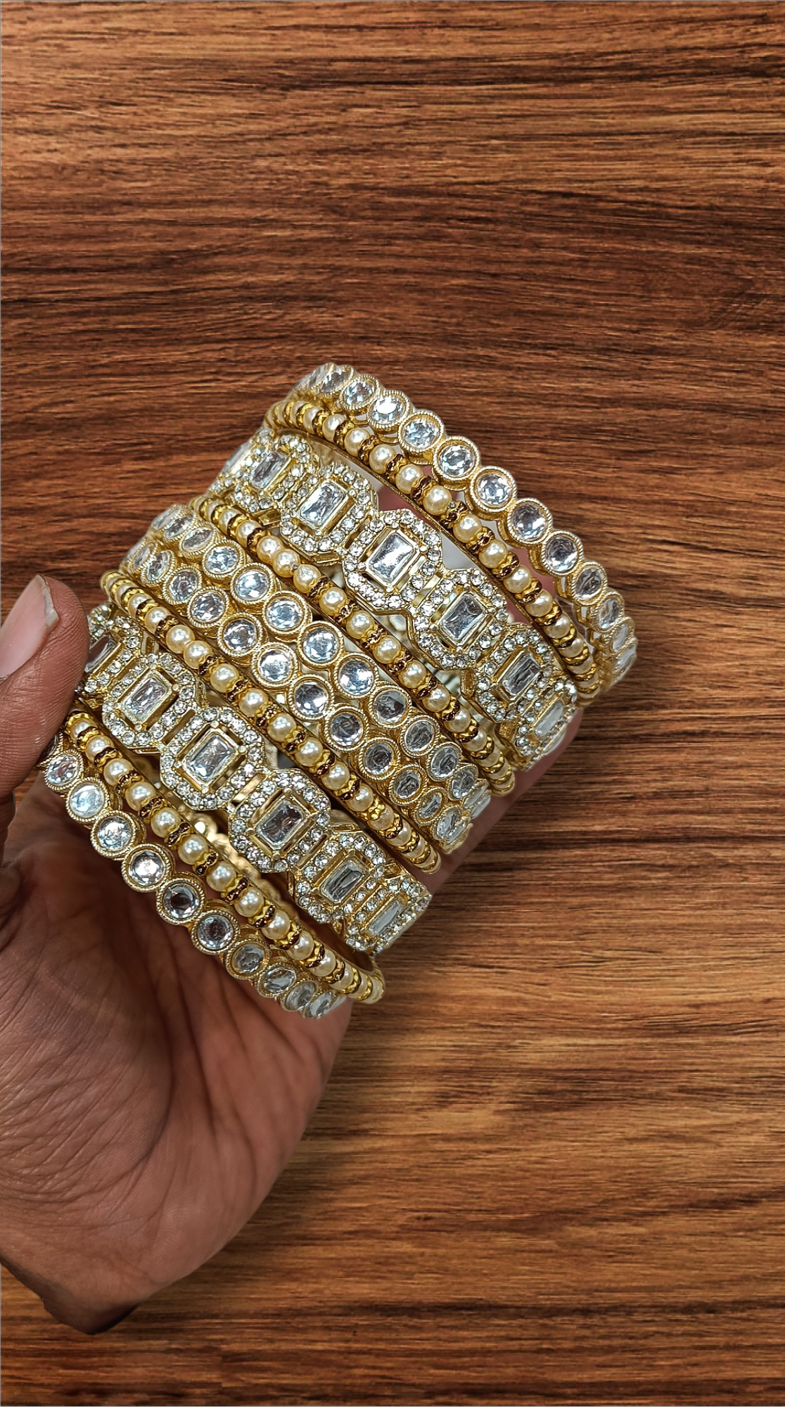 Heavy square kundan bangles set