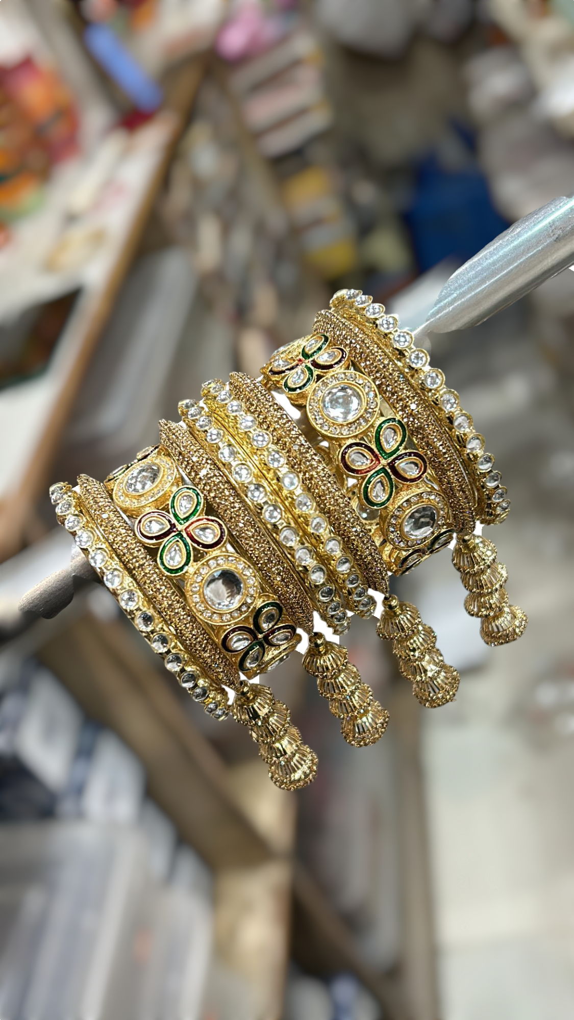 PARI BANGLES SET