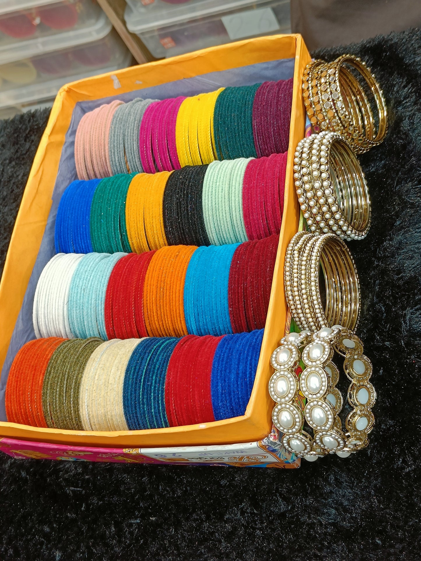 ANTIC PEARL BANGLES COMBO