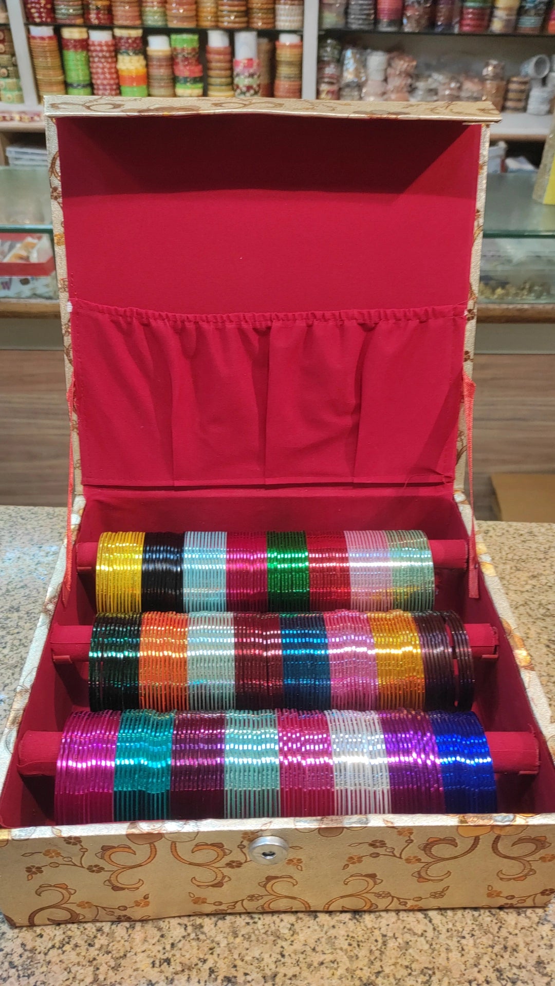 Bangles Container Metal bangles Combo with bangle box – Bangle Indian Tradition