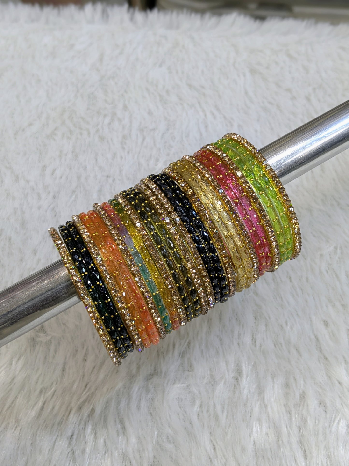 Raindrop glass bangles