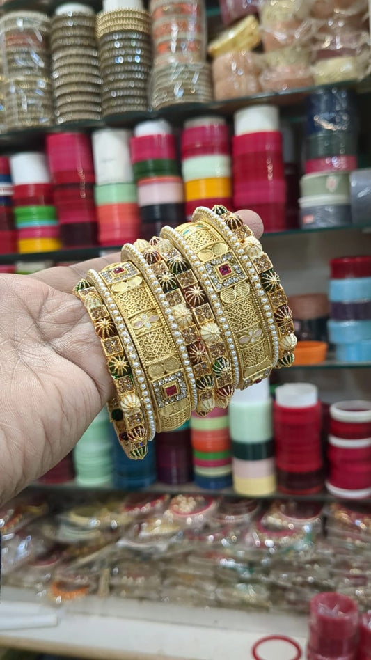 Antitanish Bangles set