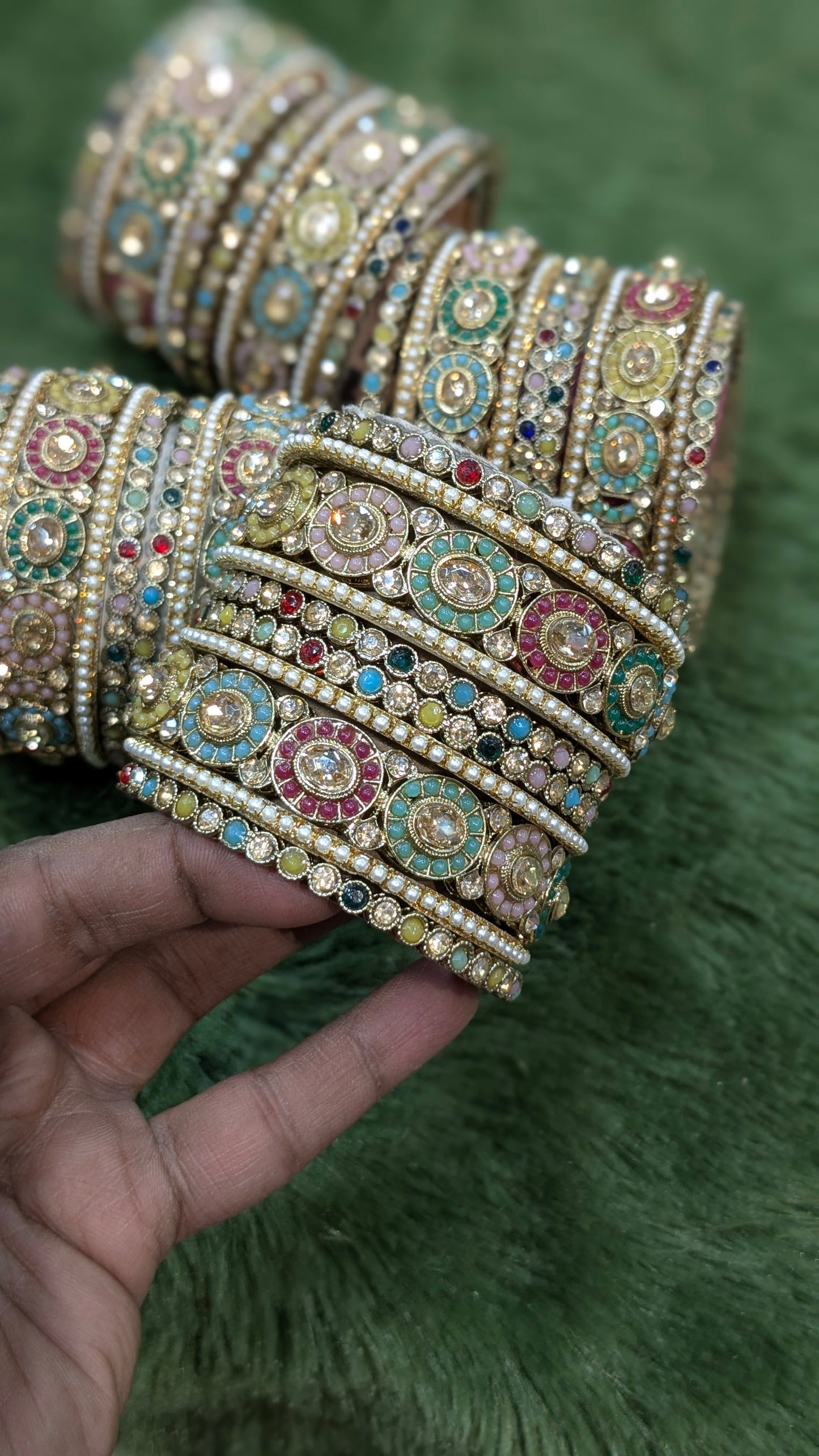 Multy bangles set