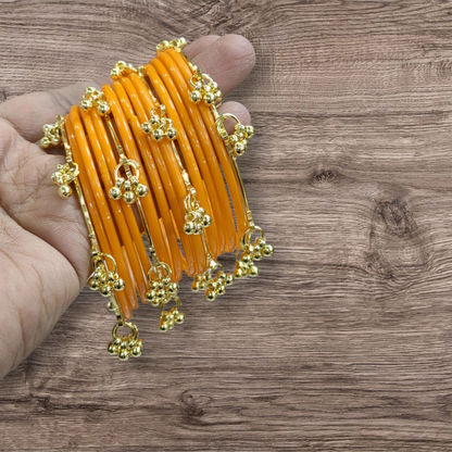 GUNGROO glass bangles 
Set