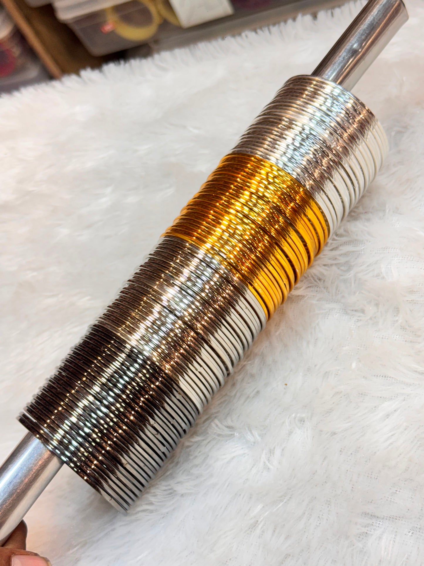 NEW TRENDING PLAIN METAL BANGLES