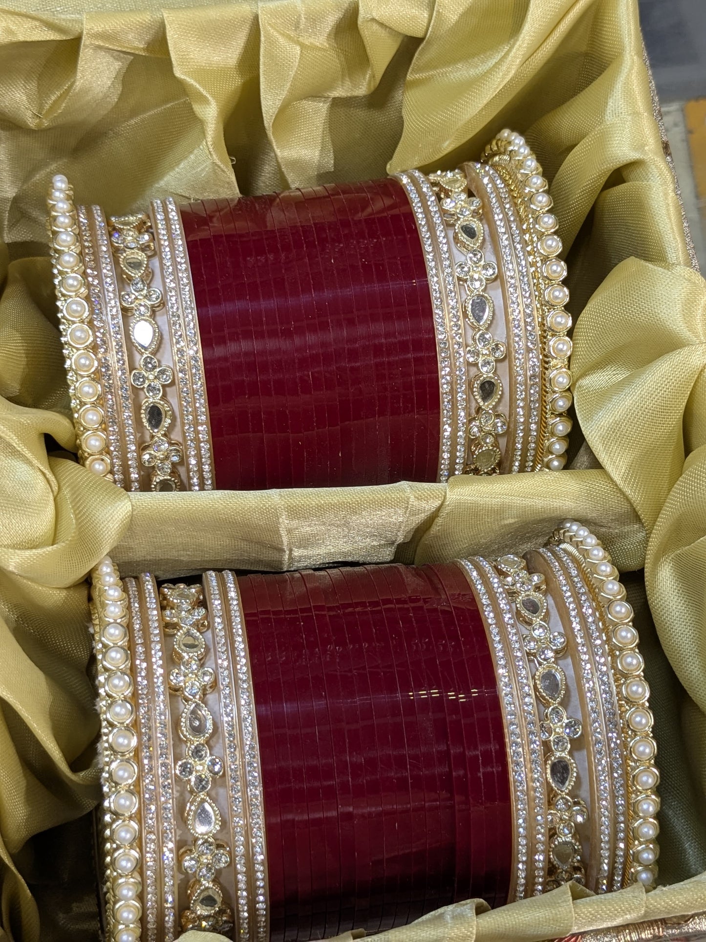 Punjabi Kundan bangles set