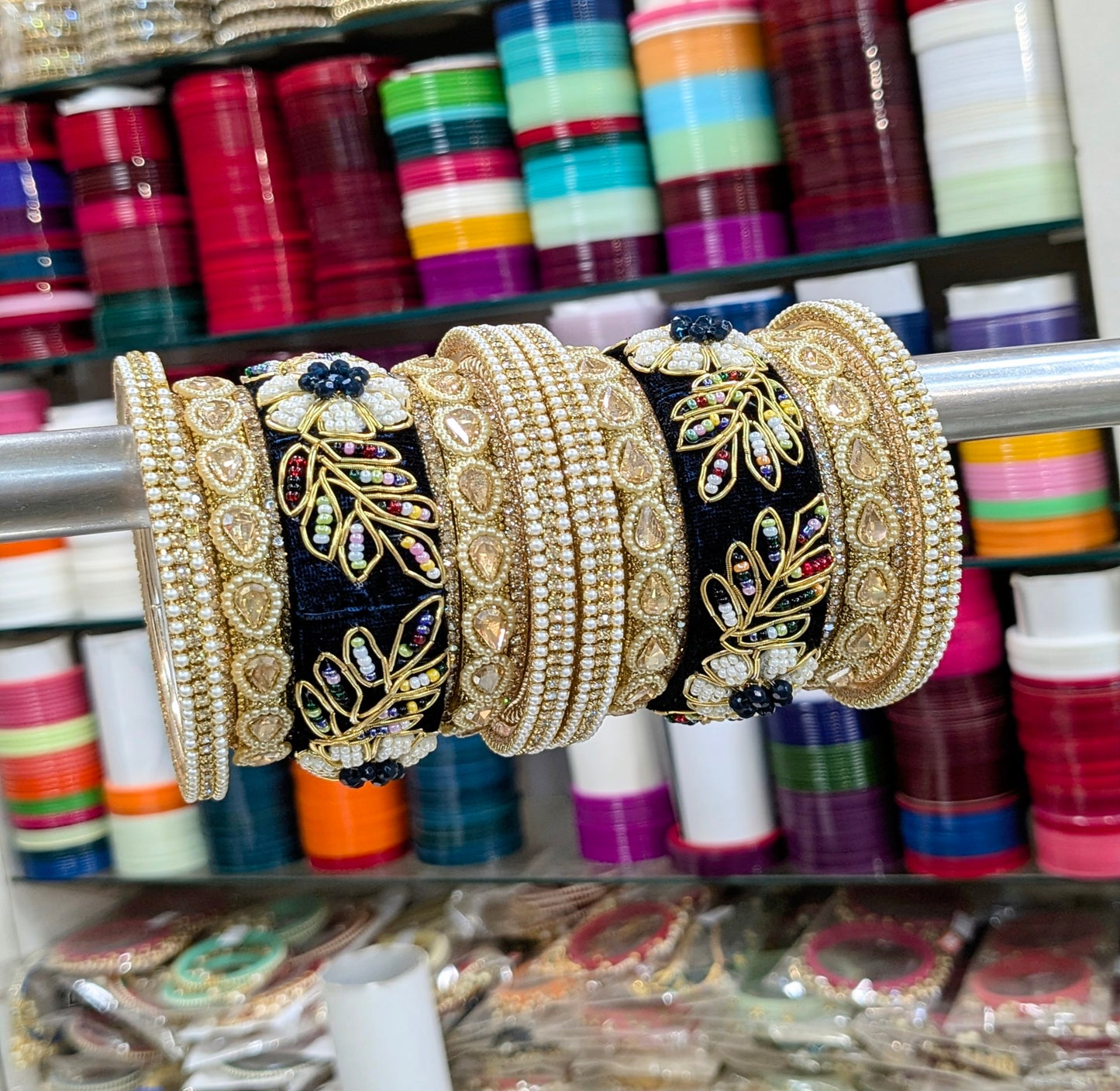 HANDWORK VELVET BANGLES