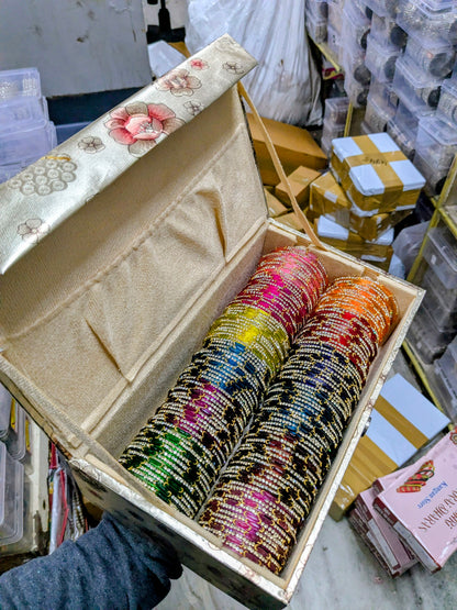 ✨ Feather Strip Glass Bangles – Elegant Lightweight Design with Shimmer Finish