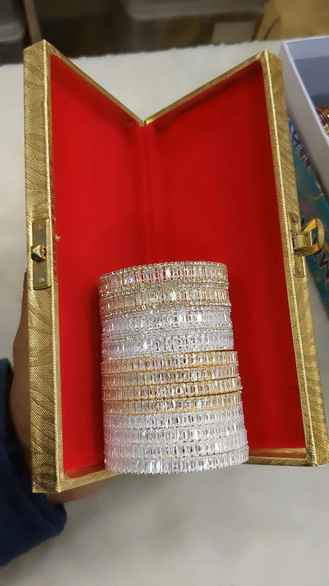 AD OFFER 1000 4 PAIR