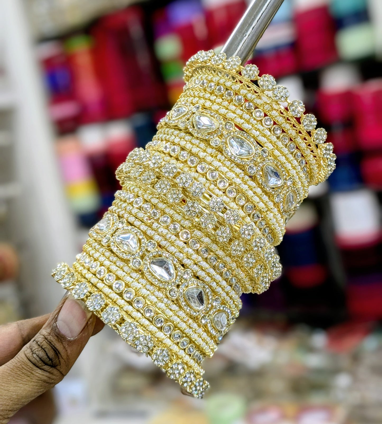 AD KUNDAN BANGLES SET