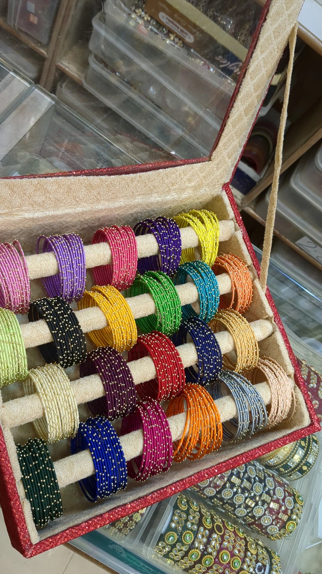 24 DOZEN THREAD BANGLES GLITTER ORGANISER