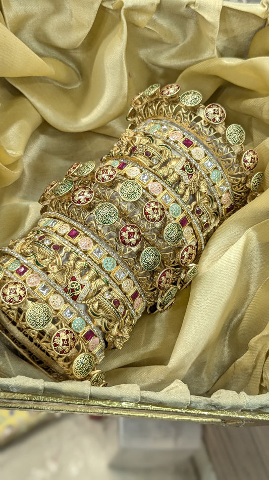 Stylish rajwadi bangles