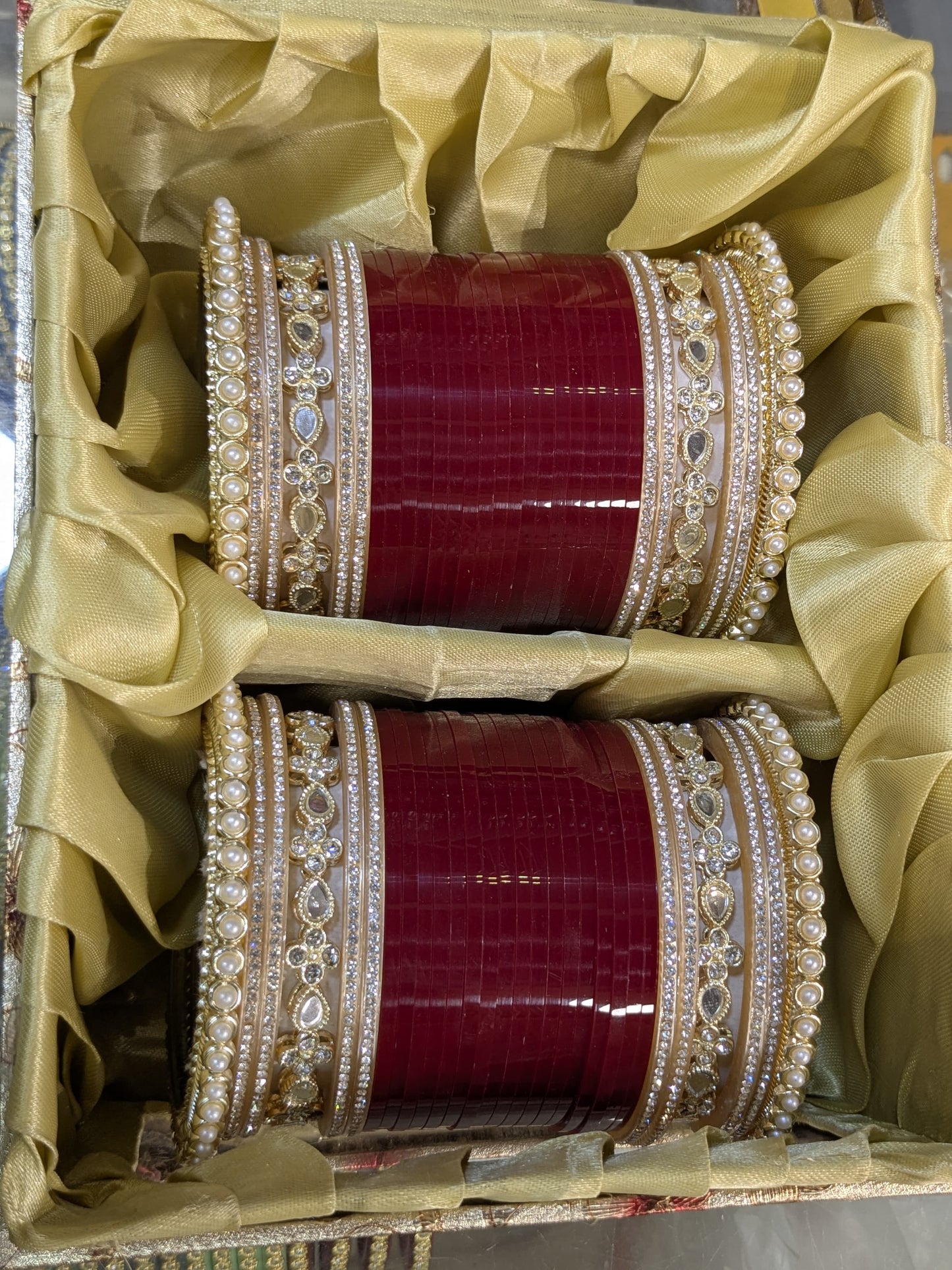 Punjabi Kundan bangles set
