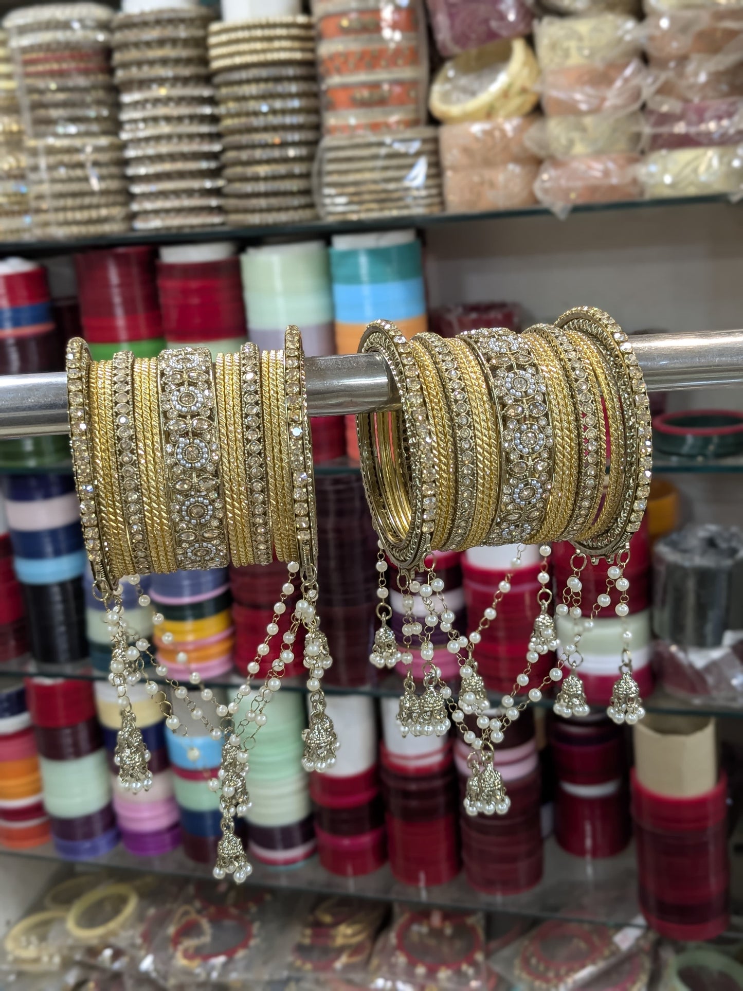 Kalira bangles set