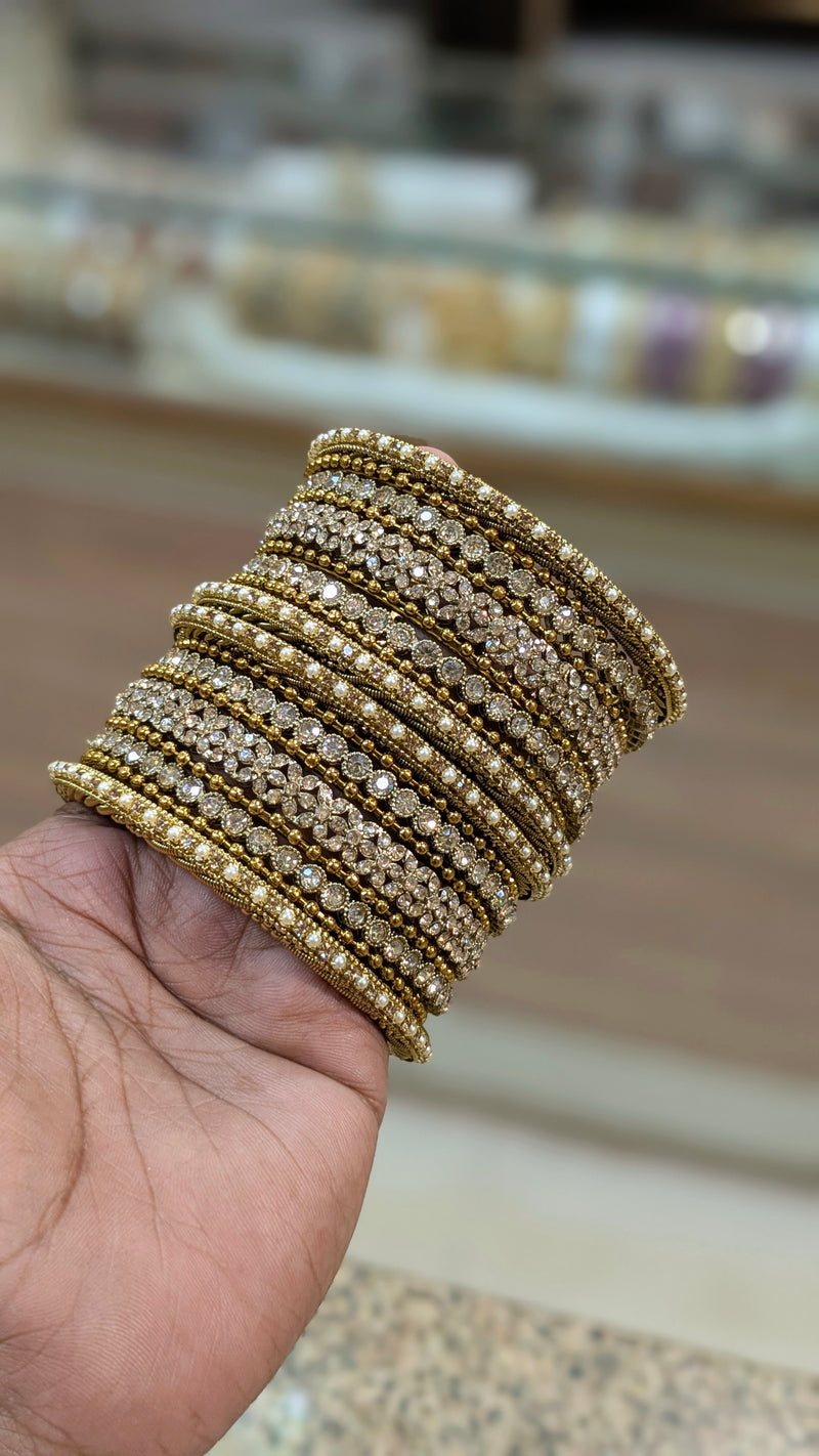 TWINKLE BANGLES SET