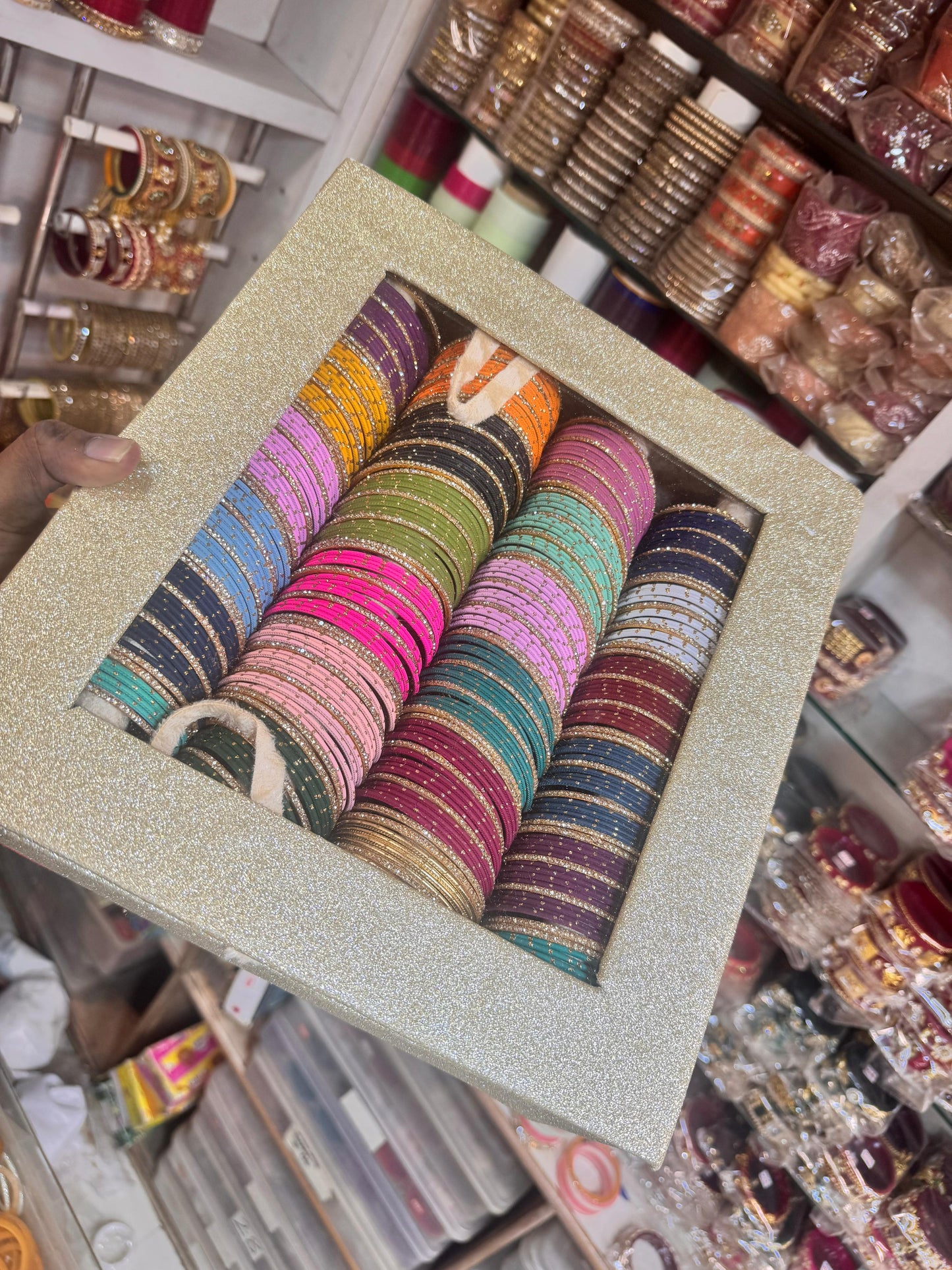 New METAL DOTTED BANGLES WITH ORGANISER