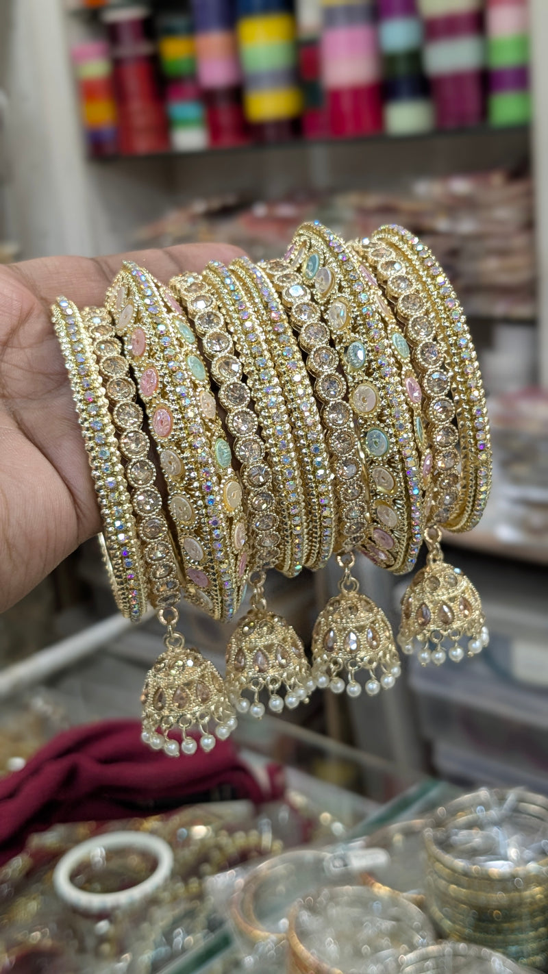 Lovely 💕 bangles set