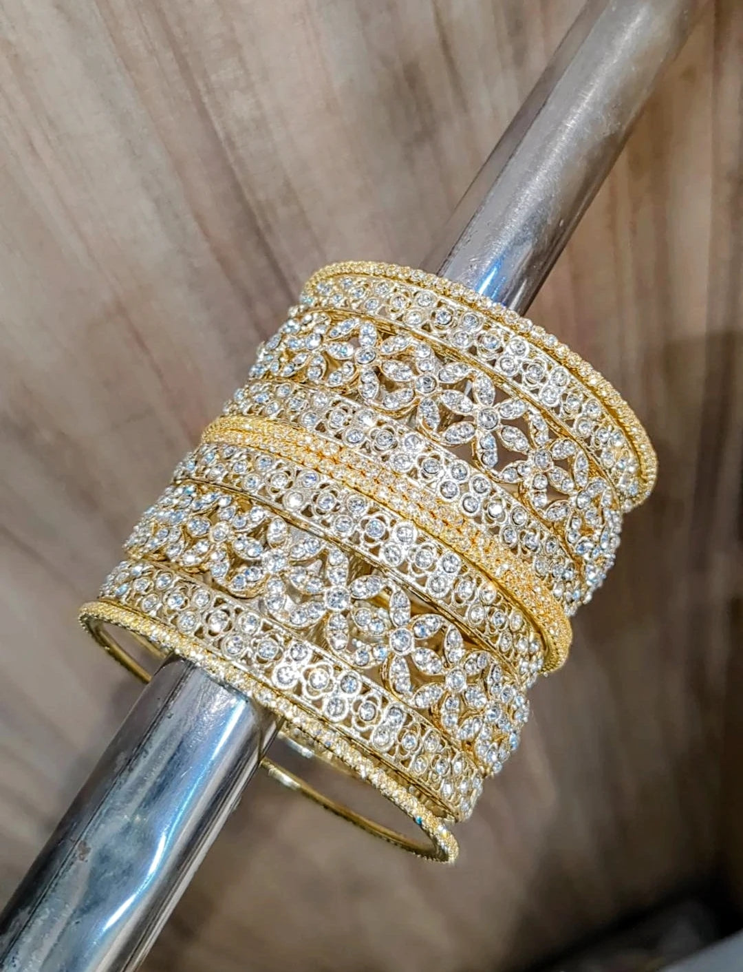 DIAMOND BANGLES SET