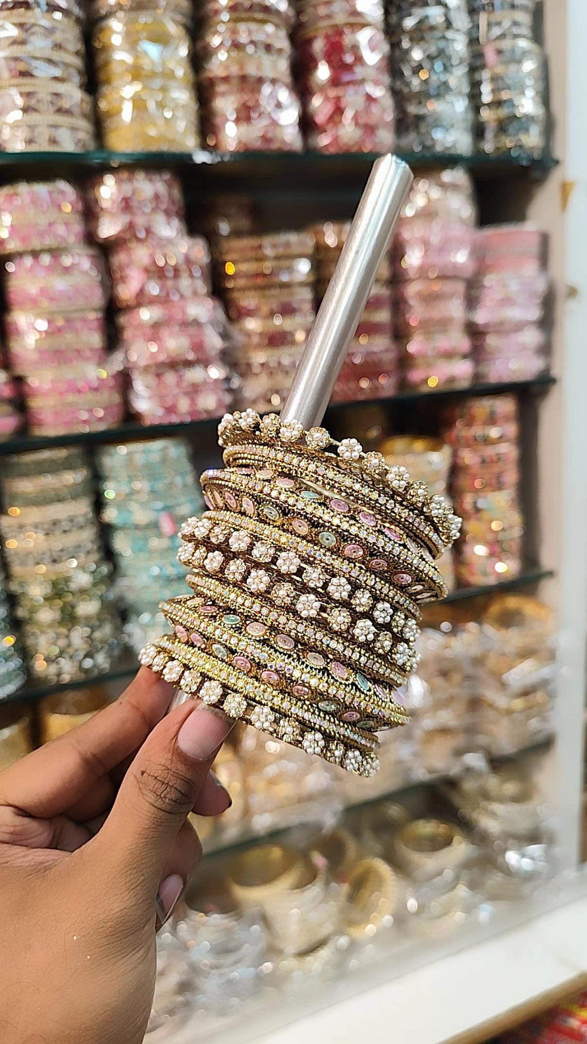 Copper touch sequence bangles set