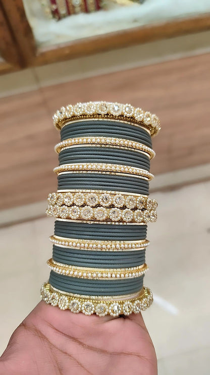 Pearl bangles set