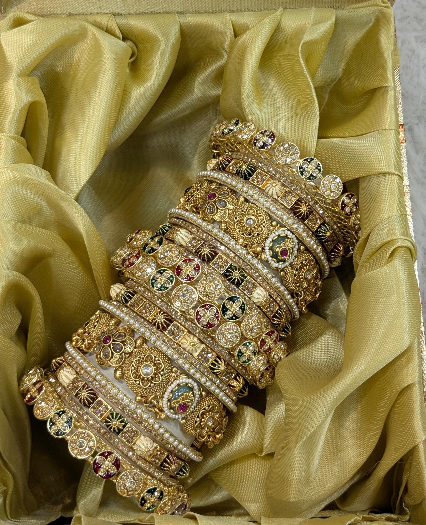 New kundan 
Polki