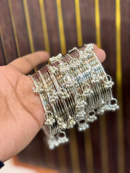 New trending Silver Bangle set