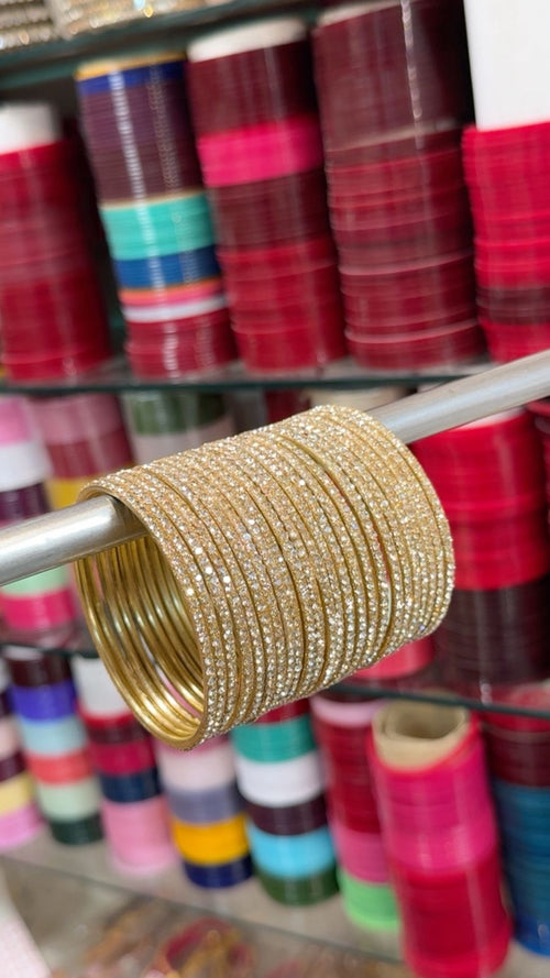 Shadow diamond bangles In brass material