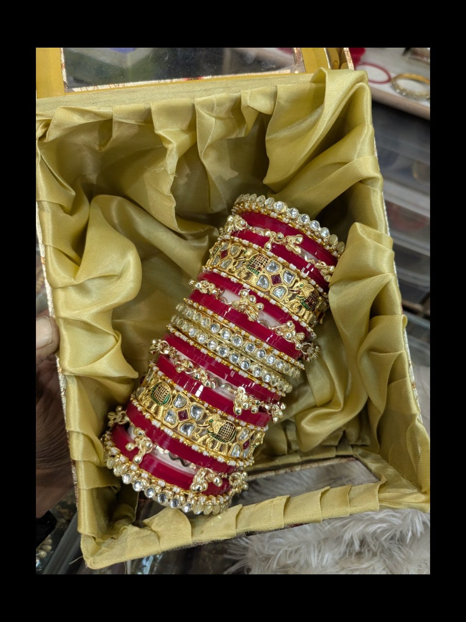 Kashmiri elepnahtn bridal bangles