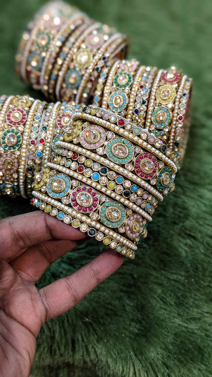 Multy bangles set
